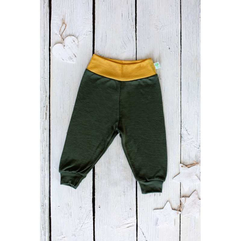 Newborn trousers from organic Merino wool GREEN ROSE